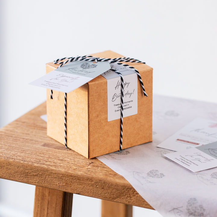 Personalised Vase - Robins Appear When Loved Ones are Near